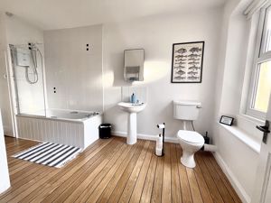 Photo 1- click for photo gallery